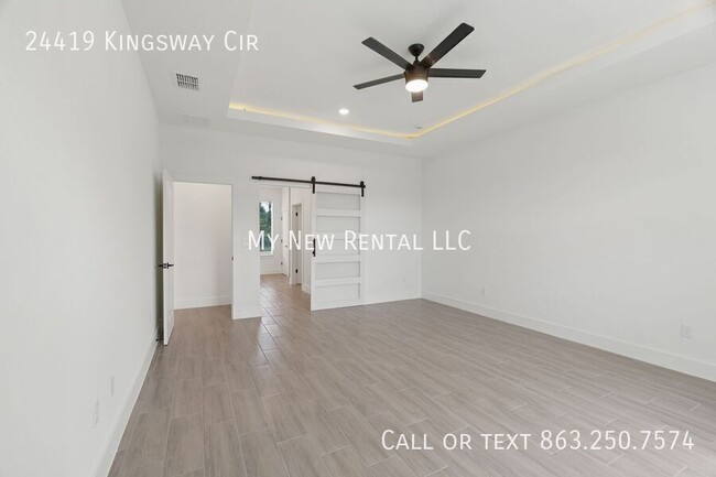 Building Photo - 24419 SW Kingsway Cir