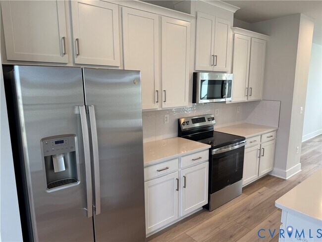 Building Photo - 9434 Alquist St