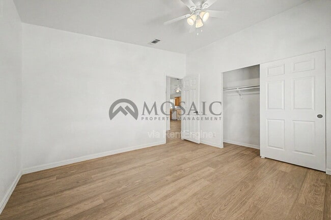 Building Photo - 1625 S 74th St