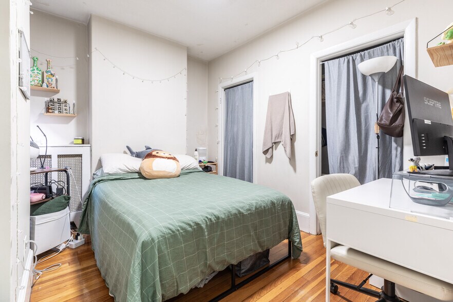 Unit 14 - 35 Westland Ave