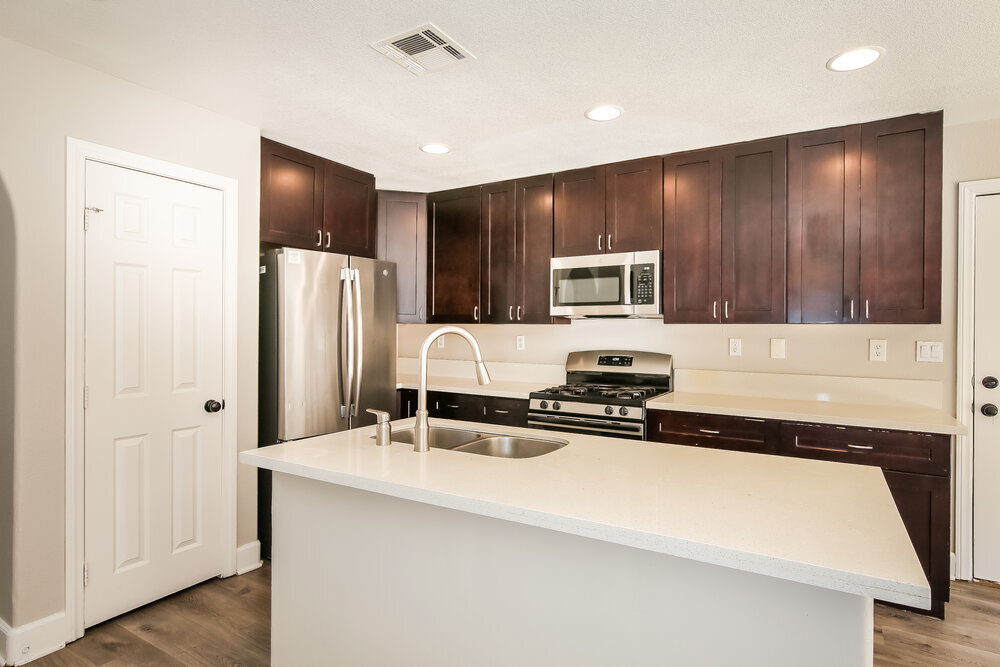 Building Photo - 5309 Las Cruces Heights St