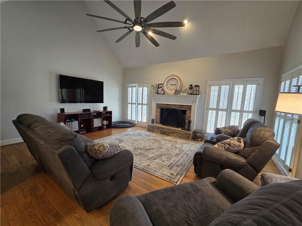 Building Photo - 9373 Kingston Crossing Cir