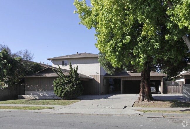 641 647 Palma Dr Salinas Ca Apartment Finder Primary Photo 641 647 Palma Dr