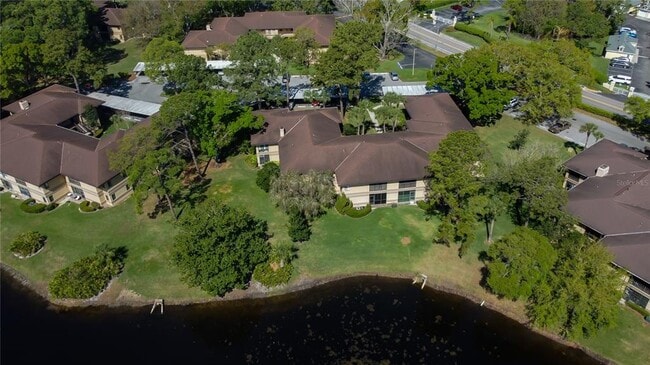 Building Photo - 2673 Sabal Springs Cir