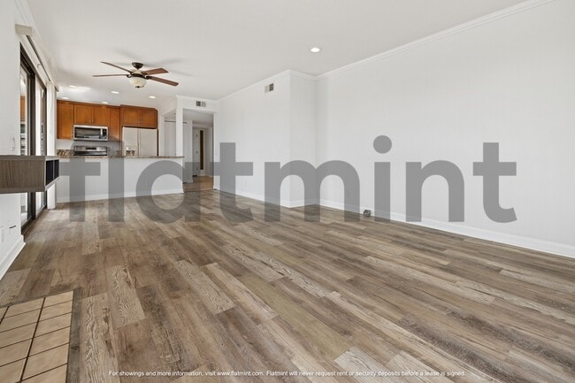 Building Photo - 3903 California St