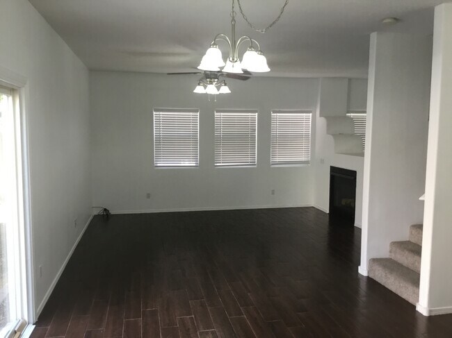 Building Photo - 10852 Arezzo Dr NW