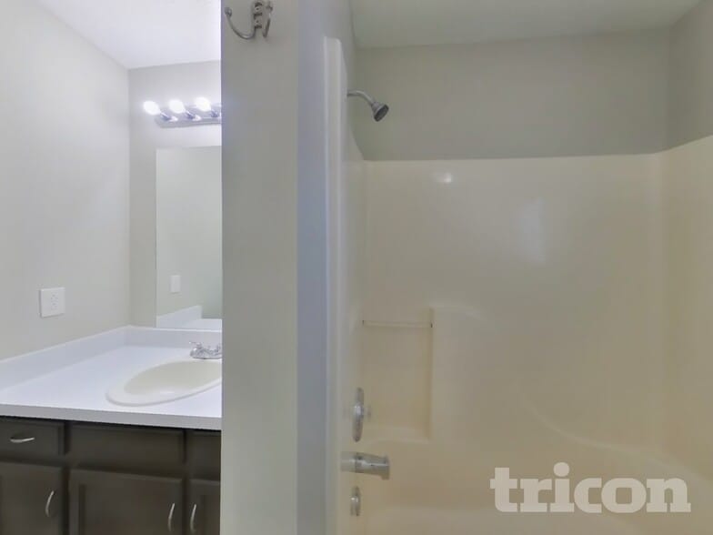 Building Photo - 1022 Ridge Trail