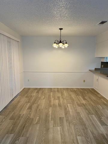 Building Photo - 7502 Pear Tree Ln