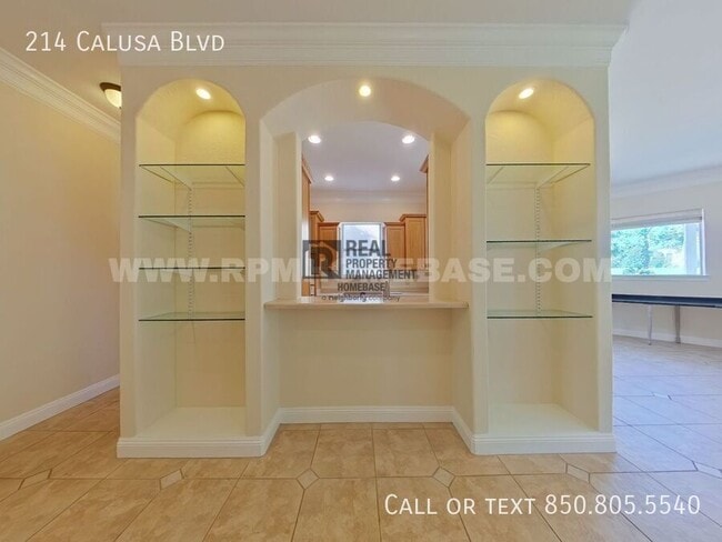 Building Photo - 214 Calusa Blvd