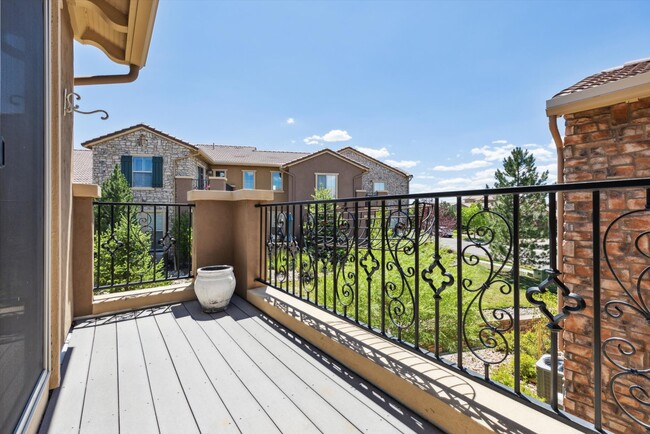 Building Photo - 9218 Viaggio Way