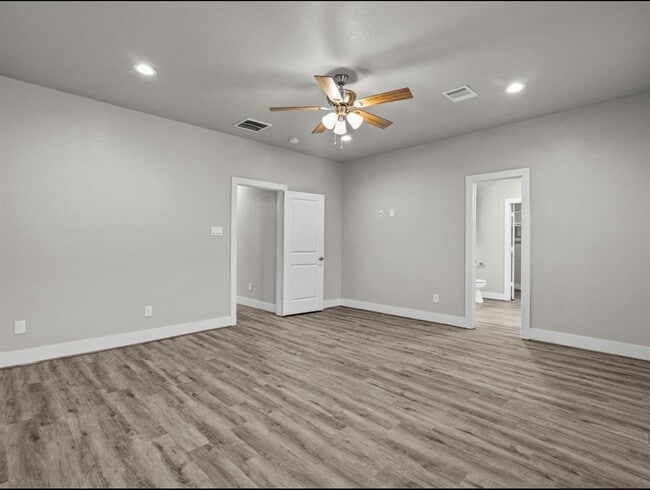 Building Photo - 4632 Brinkley St