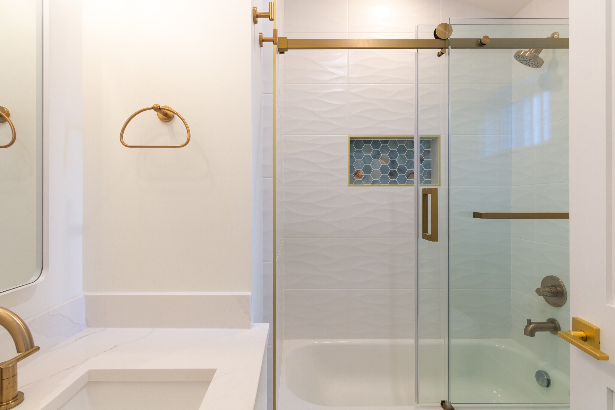 Building Photo - 6547 26th Ave NW