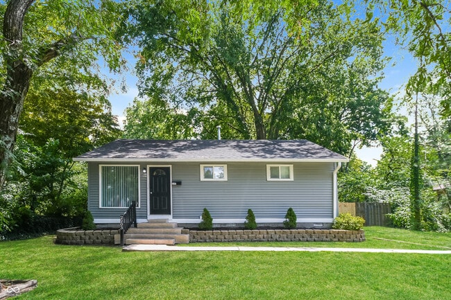 Primary Photo - 2203 E 67th St