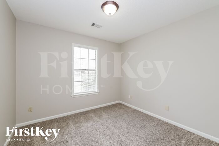 Building Photo - 7517 Port Albert Ln