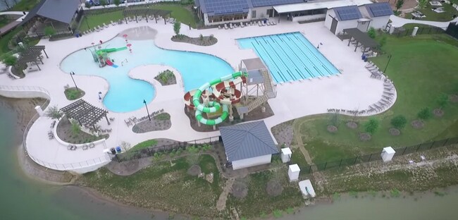 Building Photo - 8745 Ironwood Hill