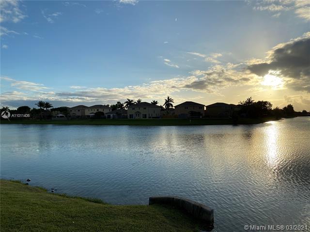 Building Photo - 20950 SW 87th Ave