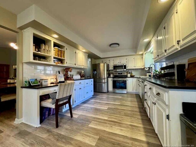 Building Photo - 3088 Fairway Woods