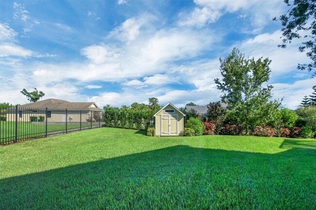Building Photo - 2610 Grace Manor
