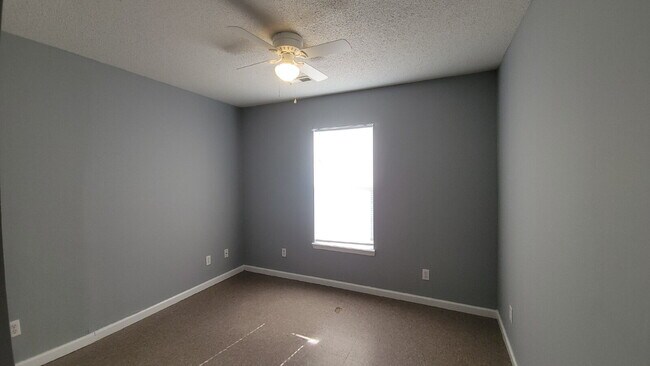 Building Photo - Section 8 Accepted!!!  "3-Bed Retreat on M...