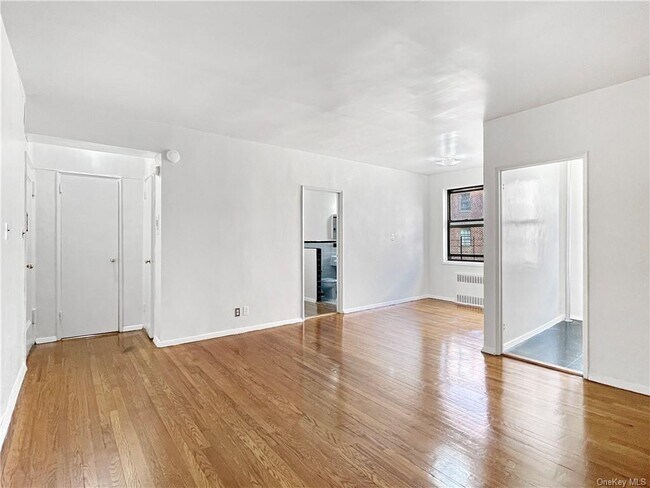 Building Photo - 3130 Grand Concourse