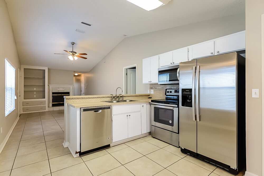Building Photo - 4313 Longshore Dr