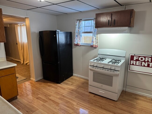 Building Photo - 3910 Jacob St