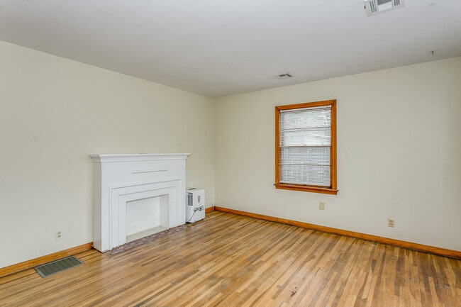 Building Photo - 4716 Arbor St