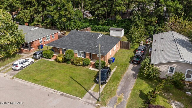 Building Photo - 1309 Willow St