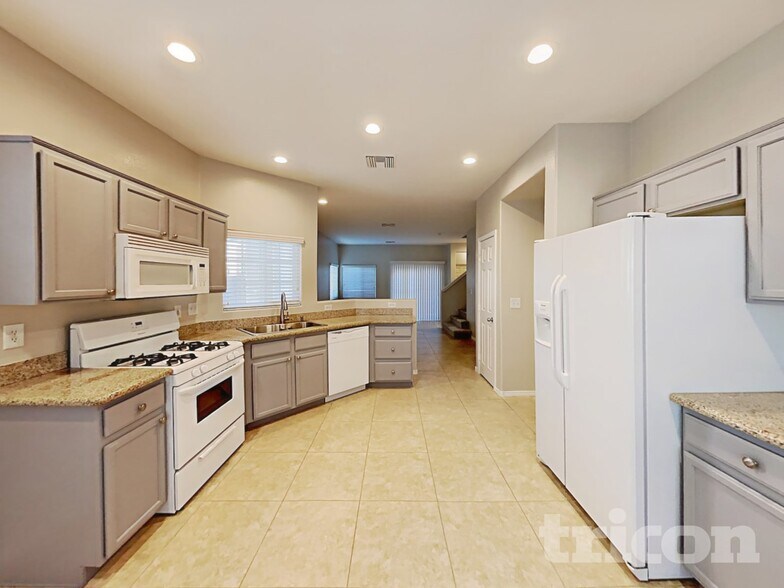 Building Photo - 10625 Chicksaw Cedar Ct