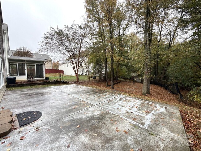 Building Photo - 2937 Royal Fern Ln