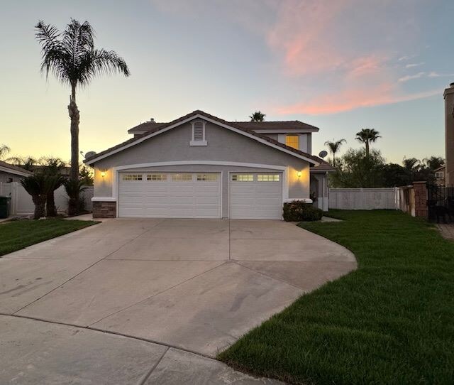 Building Photo - 774 Willow Ct