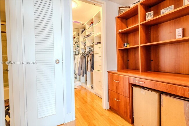 Building Photo - 5700 Collins Ave