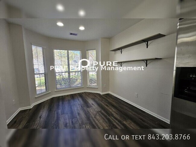 Building Photo - 321 Rice Bay Dr