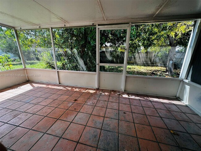 Building Photo - 30120 SW 152nd Ave