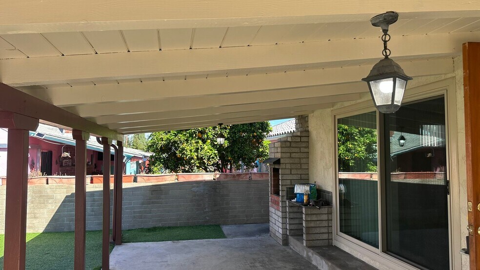 Building Photo - 4568 Alice St