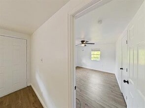 Building Photo - 230 Daffodil St