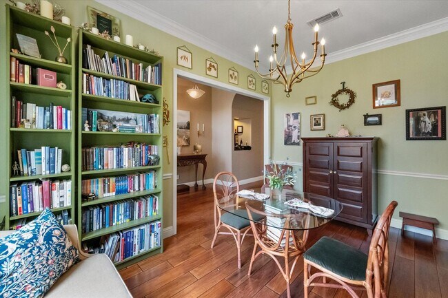 Building Photo - Gorgeous Cul-d-Sac home in Coveted Mansfie...