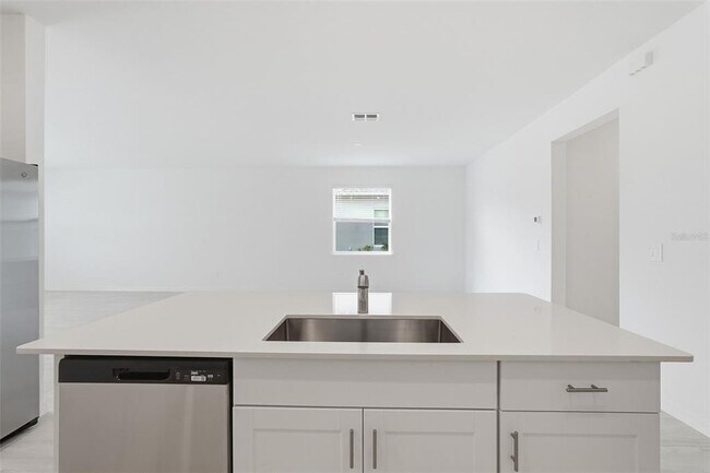 Building Photo - 9222 Scouter Bee Pl