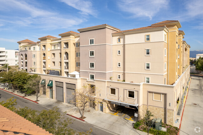 Building Photo - Pacific Plaza