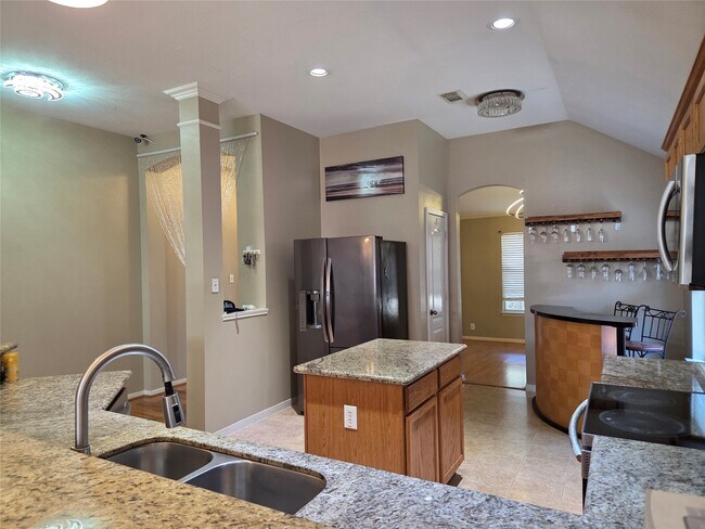 Building Photo - 19031 Golden Heath Ln