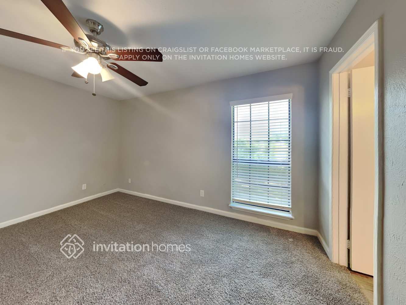 Building Photo - 3120 Woodlark Dr