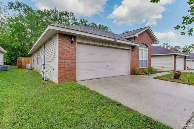 Building Photo - 1482 Towhee Canyon Dr