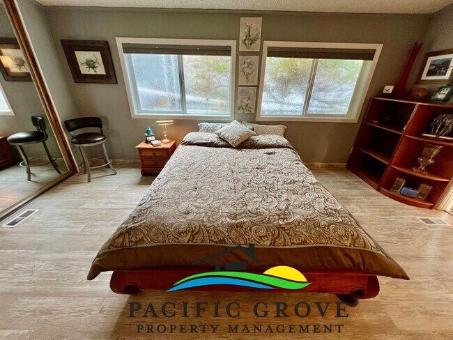 Building Photo - Great Deal! 2 bedroom 2 bath available for July and August 2026!