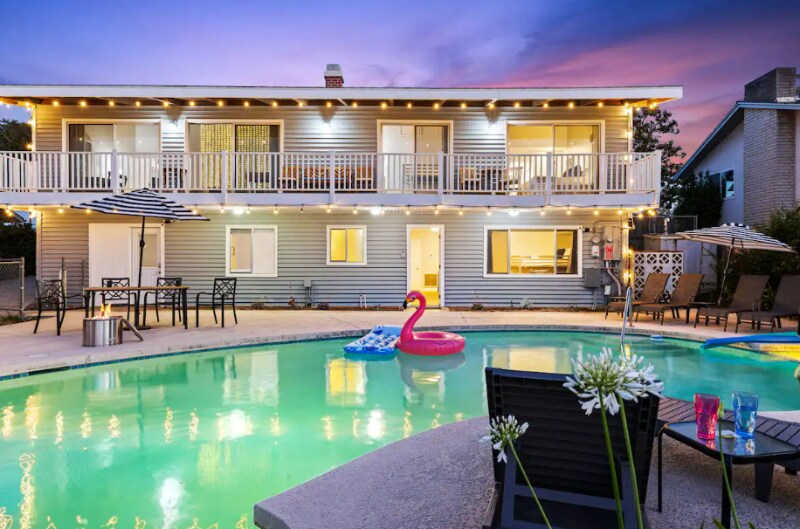 Building Photo - 321 W Kalmia St