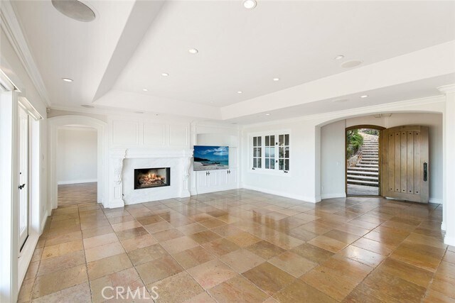 Building Photo - 517 Emerald Bay