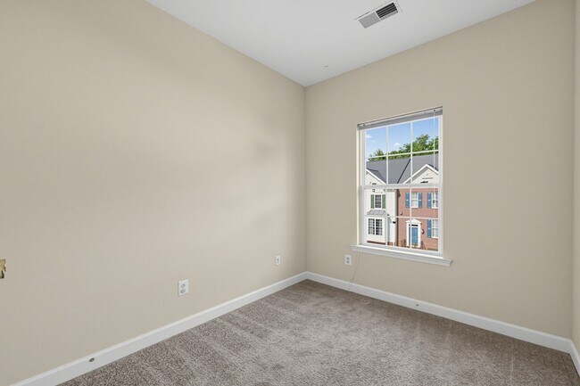 Building Photo - 7589 Great Swan Ct