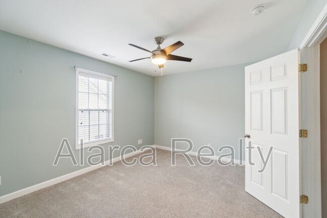 Building Photo - 4218 Amherst Villa Ct