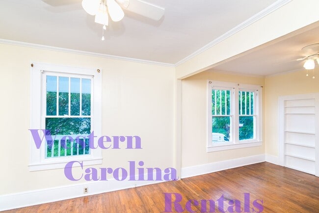 Building Photo - Historic House Looking over the beautiful Town of Sylva $1800