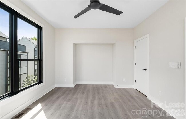 Building Photo - 4523 Radler Ct