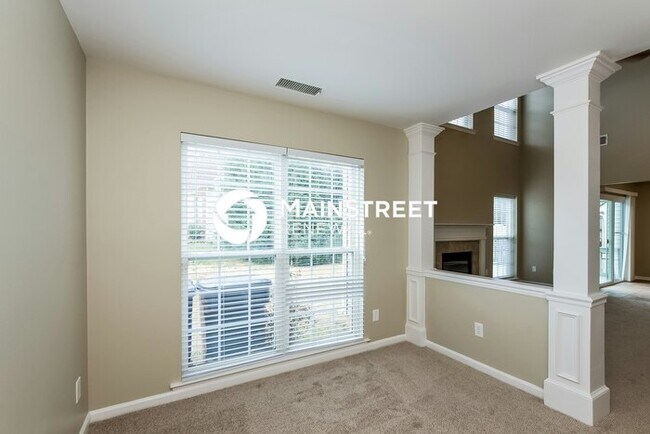 Building Photo - 3 Bedroom Pet-Friendly Home in Huntersville, NC with Main Street Renewal